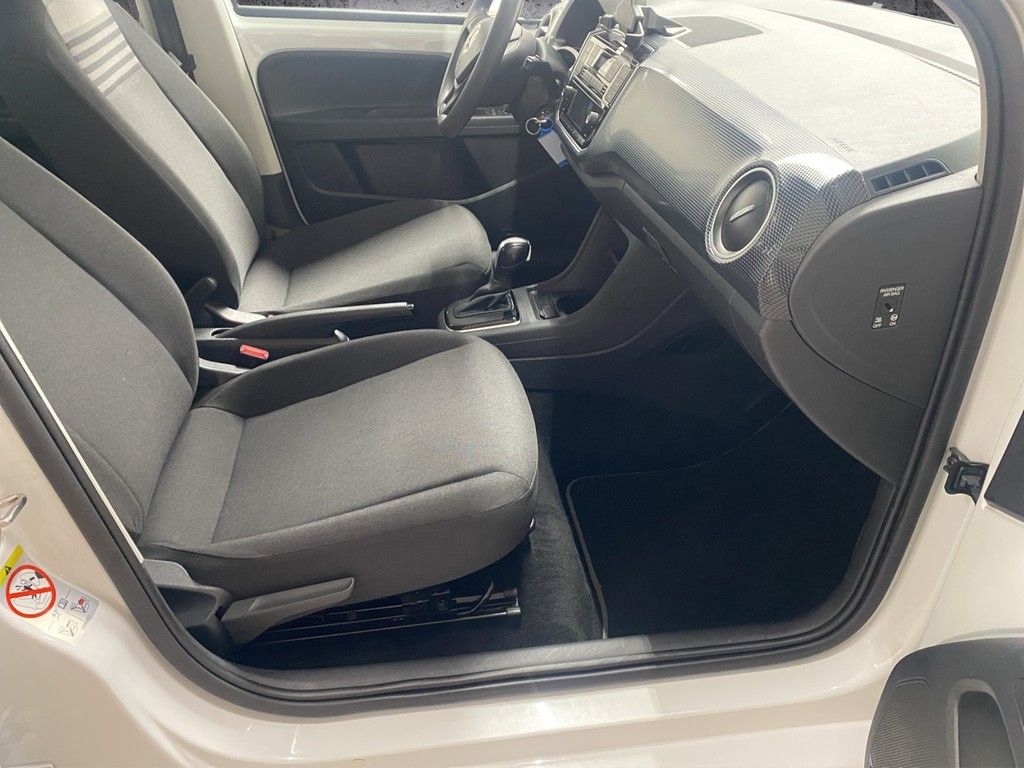 Volkswagen e-up! move up! - Samsaru's Car Outlet