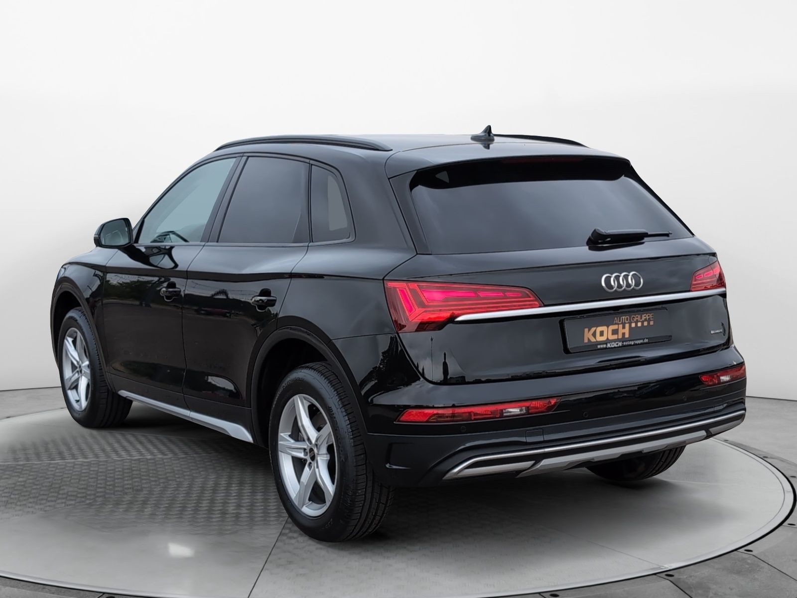 Audi Q5 40 TDI q. S-Tronic Advanced - Samsaru's Car Outlet