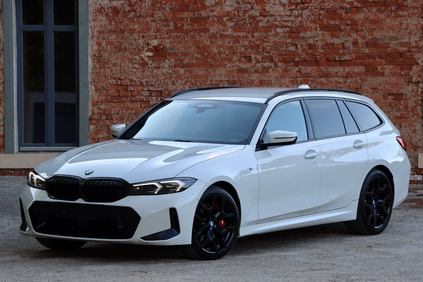 BMW 320d xDr*M-SPORT PRO*NP85t€*INDIVIDUAL*H&K*AHK*