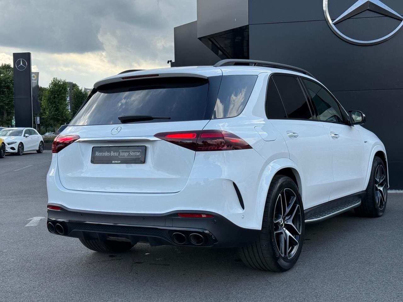Mercedes-Benz GLE 53 AMG 4M+ Night StHzg AHK Pano HUD 21 Zoll