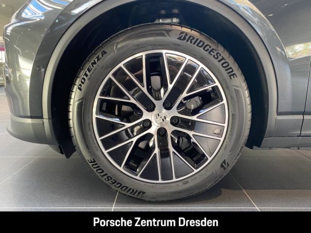 Porsche Macan - Samsaru's Car Outlet