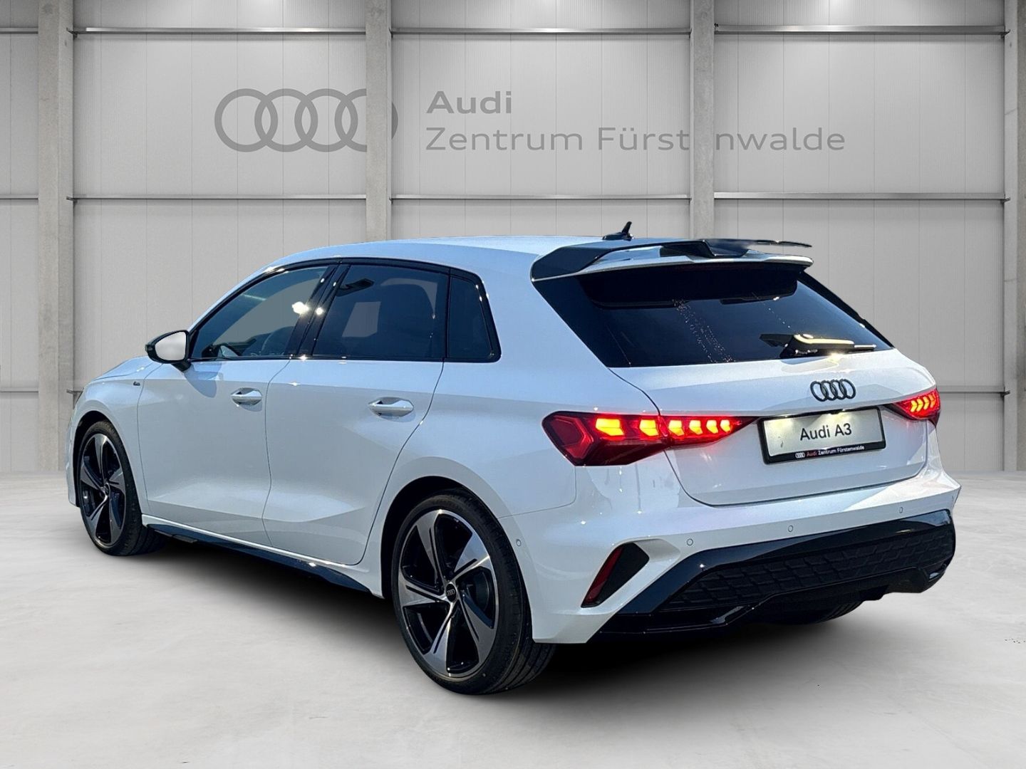 Audi A3 S line TFSI Sportback Sline Stronic+AHZ+Kamer