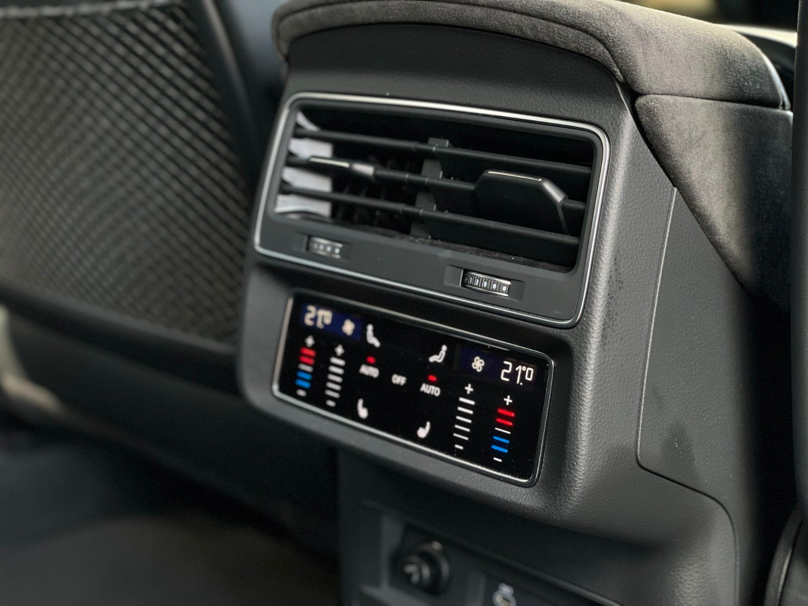 Audi RSQ8-S 4.0 TFSI quattro ABT 23/B&O/MASSAGE