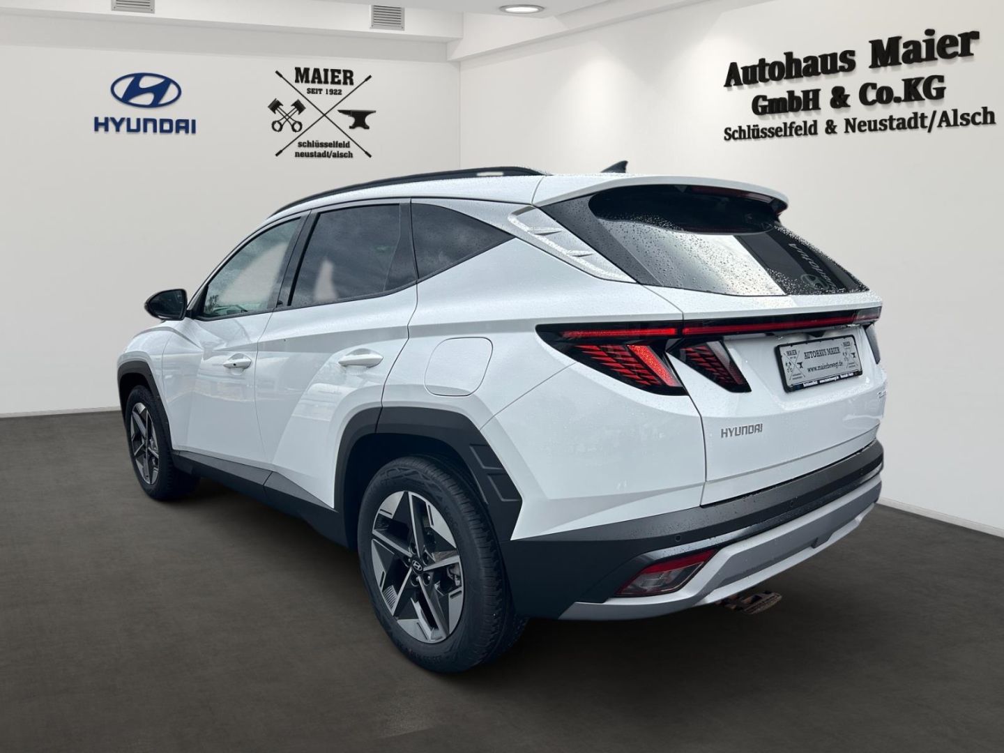 Hyundai Tucson Trend - Samsaru's Car Outlet