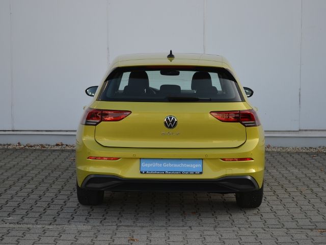 Volkswagen Golf VIII 2.0 TDI DSG - Samsaru's Car Outlet