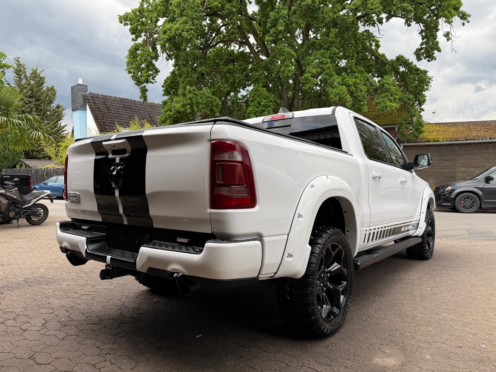 Dodge LONGHORN*4X4*DIGI-TACHO*12"RADIO*OFFROAD*AHK*NAV