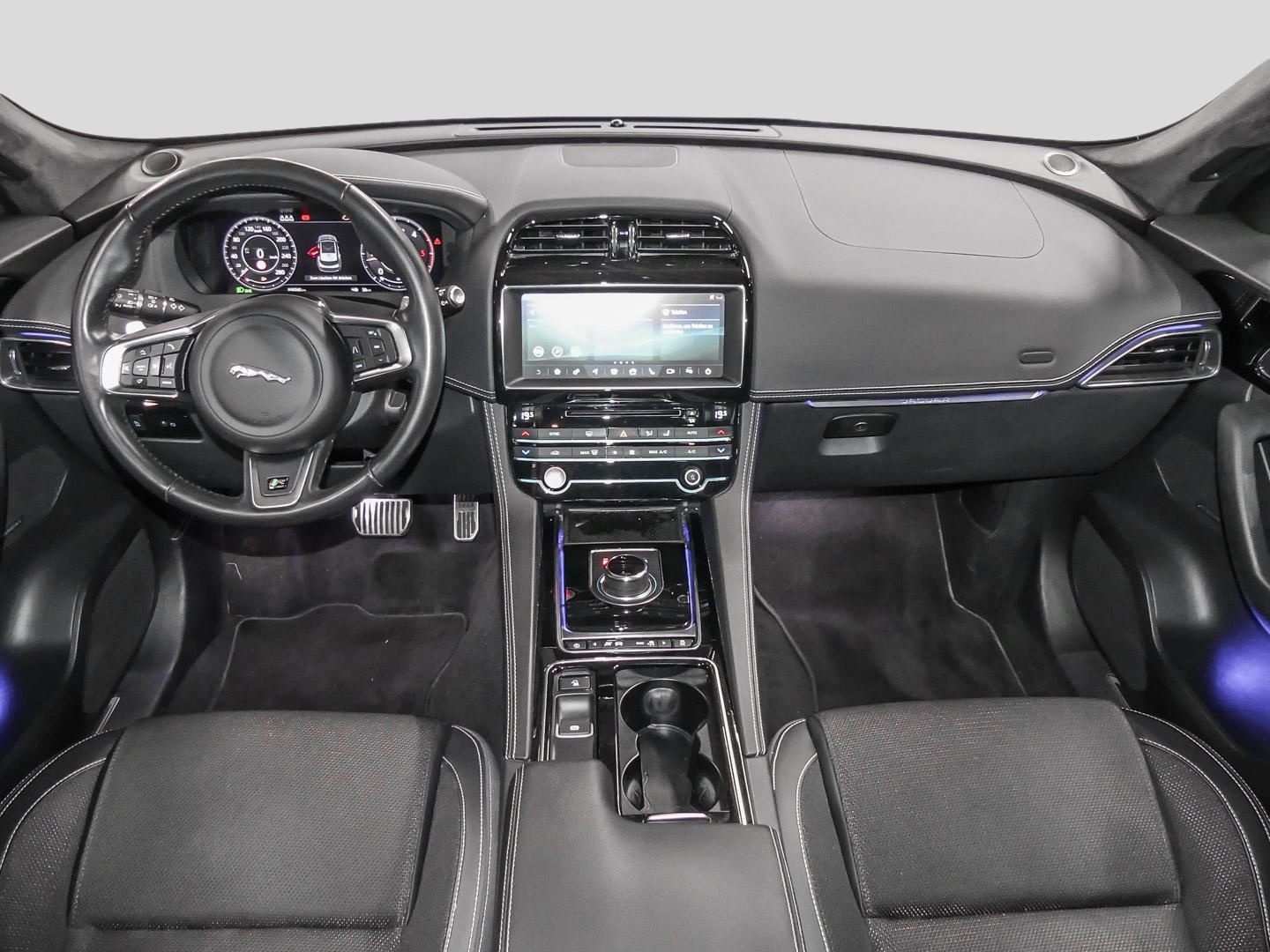 Jaguar F-Pace R-Sport AWD 25d EU6d-T Allrad Navi Meridi
