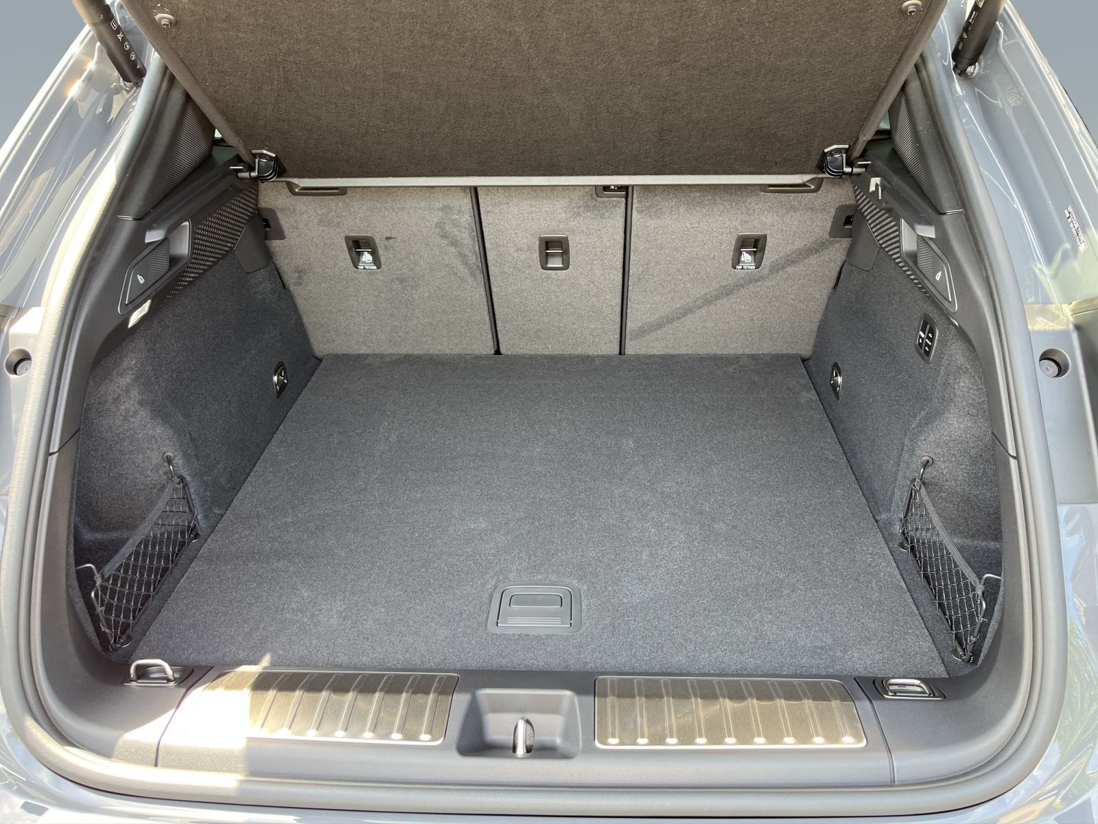 Porsche Macan Turbo Pano.,Privacy,Head-Up,Sport Chrono,I