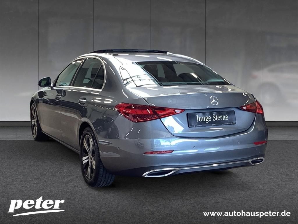 Mercedes-Benz C 180 Avantgarde - Samsaru's Car Outlet