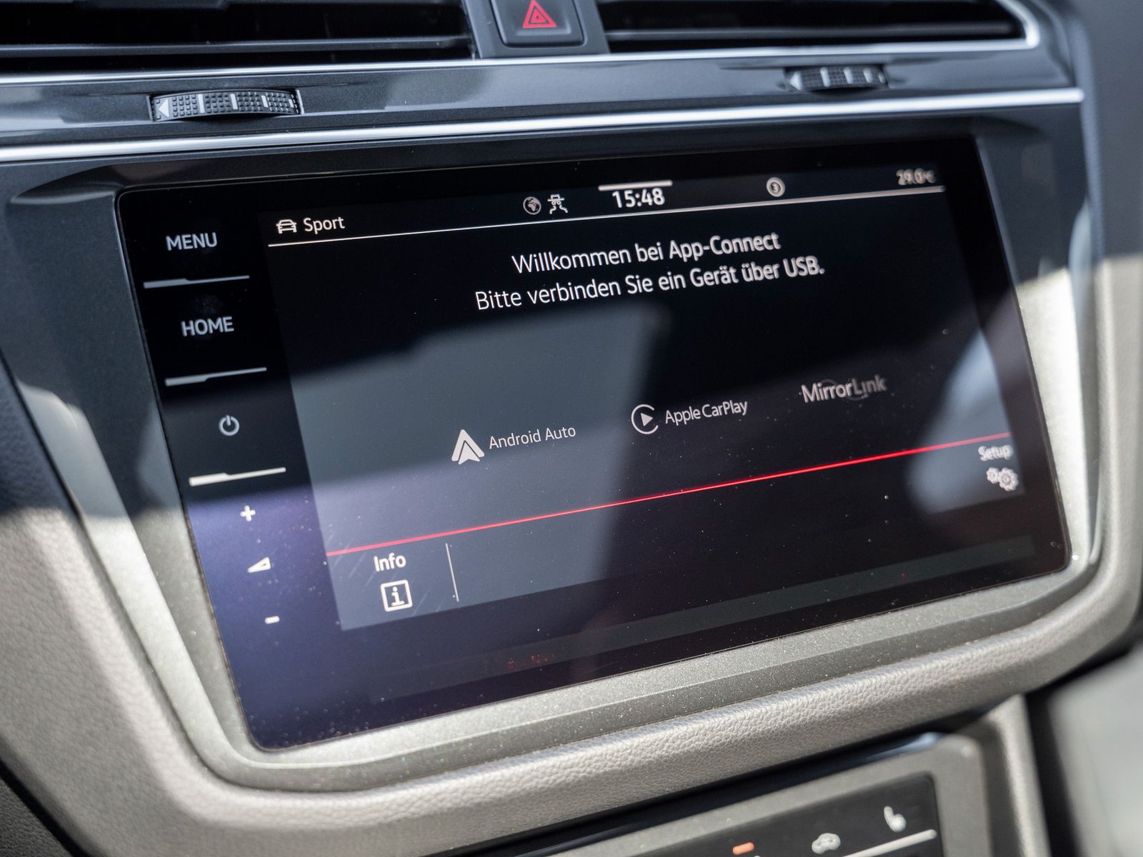 Volkswagen Tiguan R-Line 2.0 TSI - Samsaru's Car Outlet