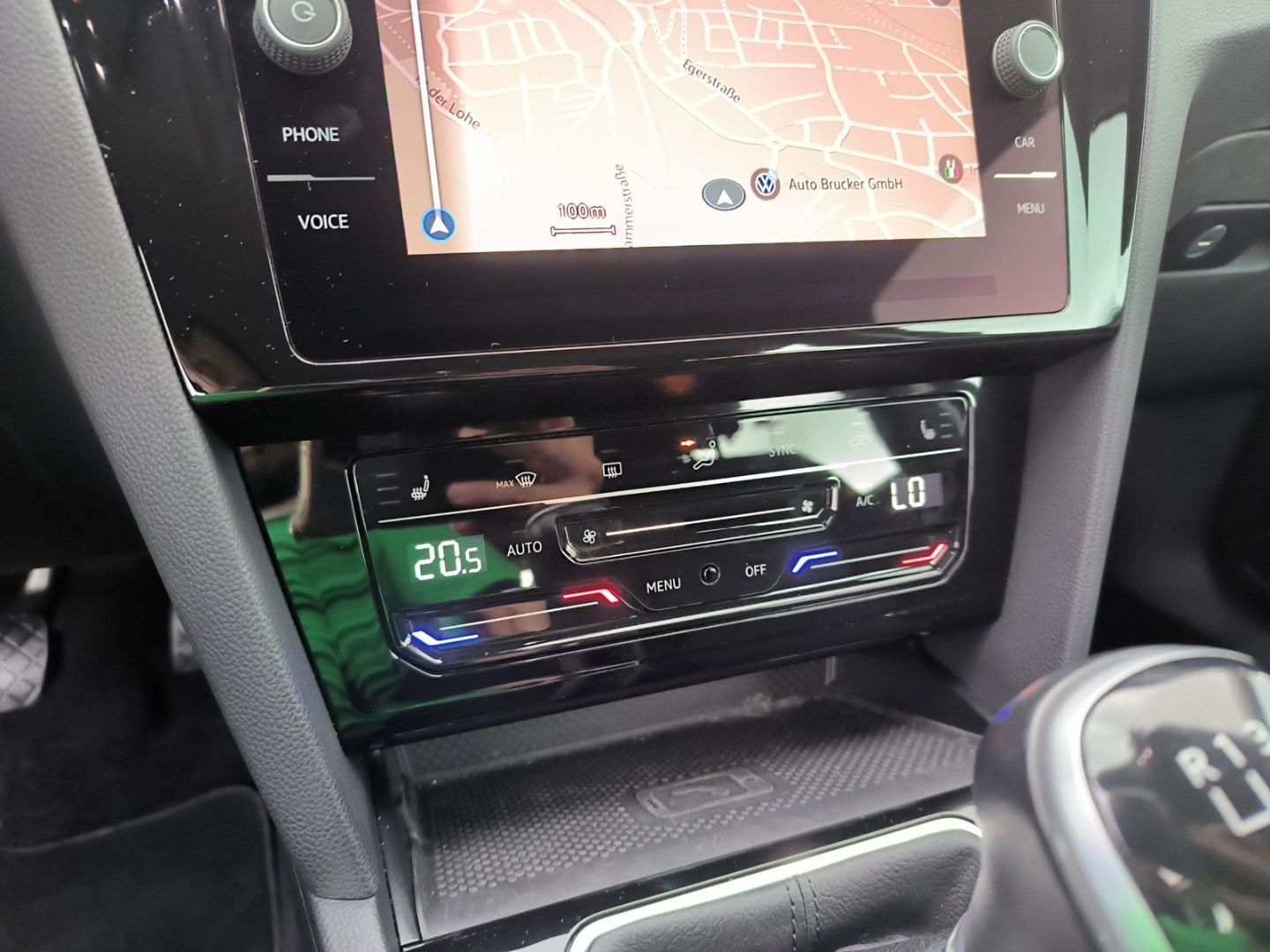 Volkswagen Passat Variant Business 2.0 TDI - Samsaru's Car Outlet