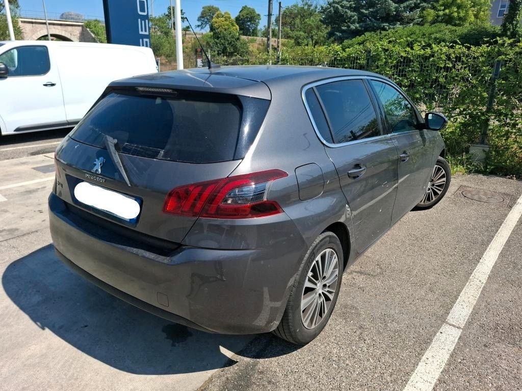 Peugeot 308 Allure Pack 1.2T - Samsaru's Car Outlet