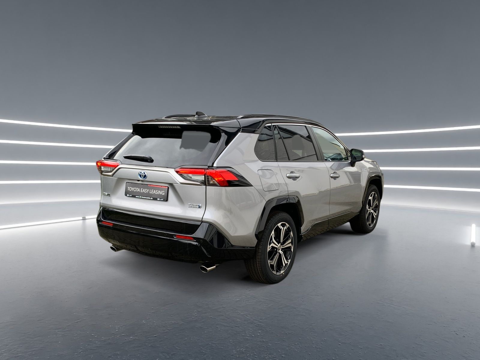 Toyota RAV4 Plug-in Hybrid Style - Samsaru's Car Outlet