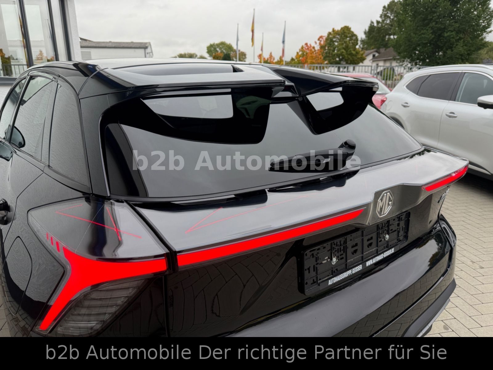 MG4 Luxury /360°/LED/Key/Wärmepumpe/FaceLift!!