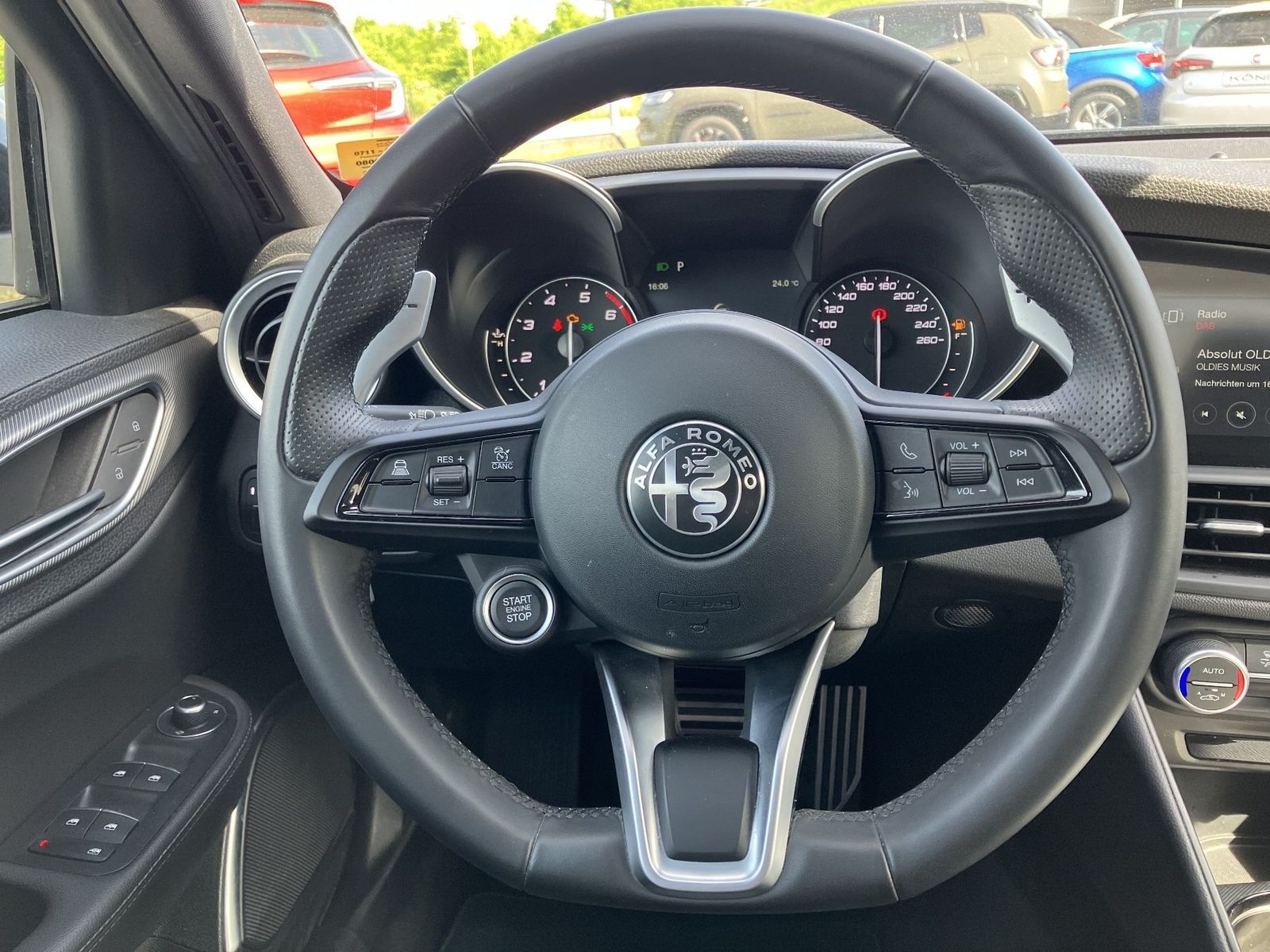 Alfa Romeo Giulia Sprint 2.0 Turbo 16V Automatik*Navi*Klima