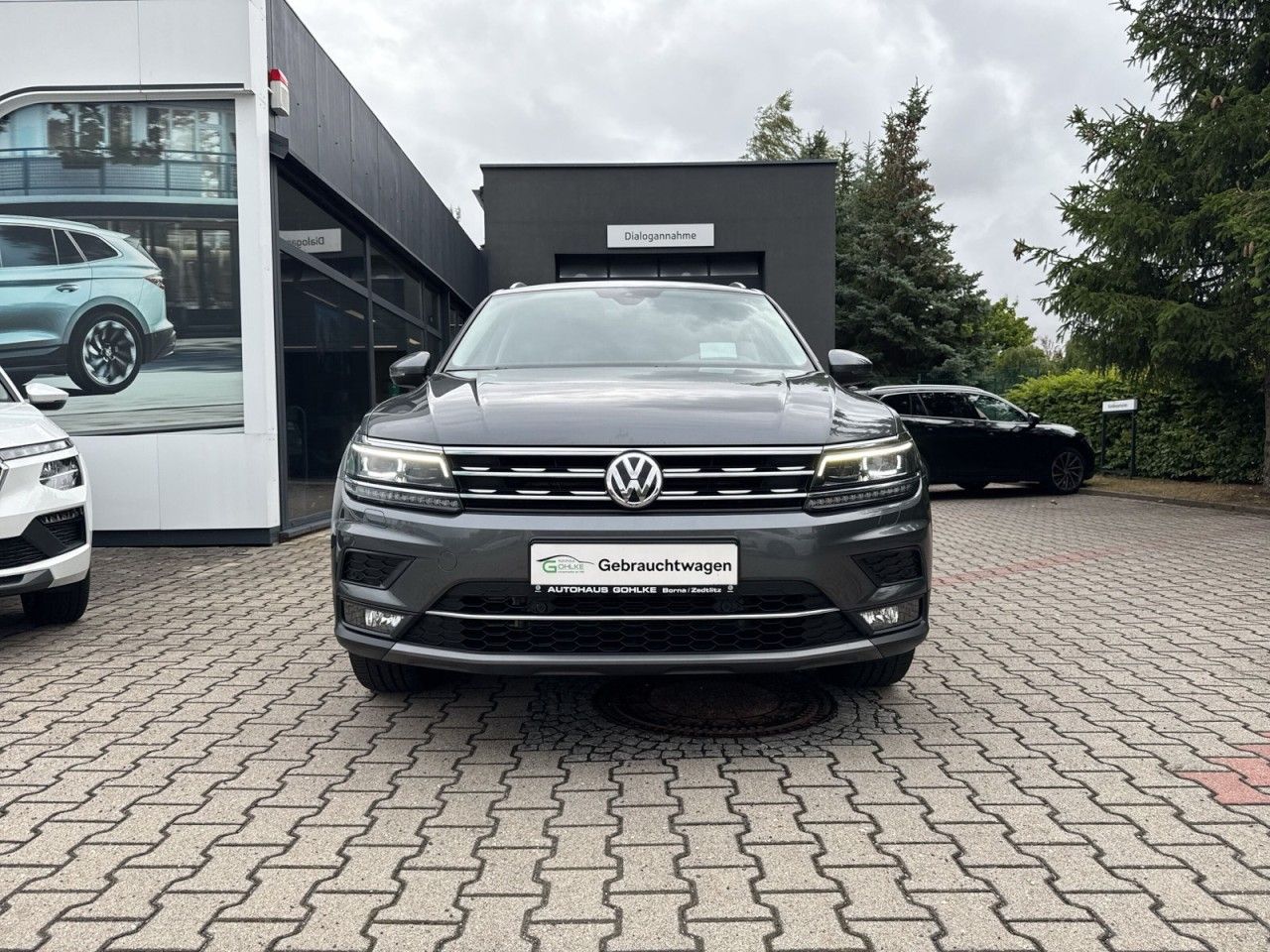 Volkswagen Tiguan Highline 2.0TDI - Samsaru's Car Outlet