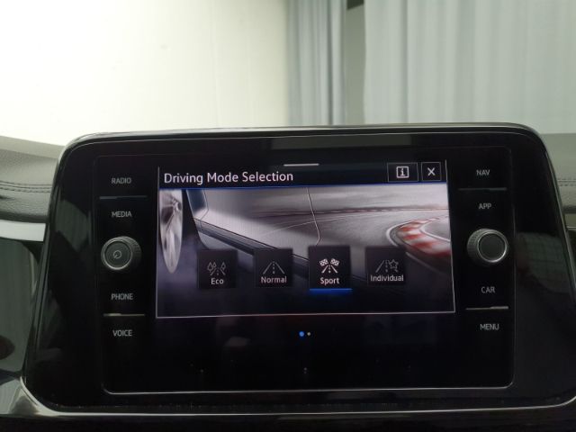 Volkswagen T-Roc TDI 4MOTION DSG Style - Samsaru's Car Outlet