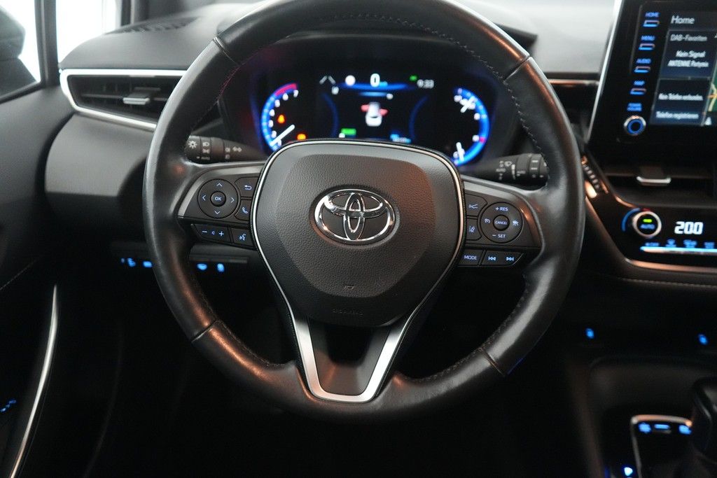 Toyota Corolla Touring 1.8 Hybrid - Samsaru's Car Outlet