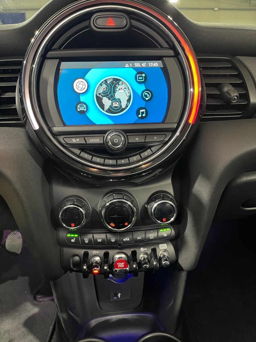 MINI COOPER MINI Chili - Samsaru's Car Outlet