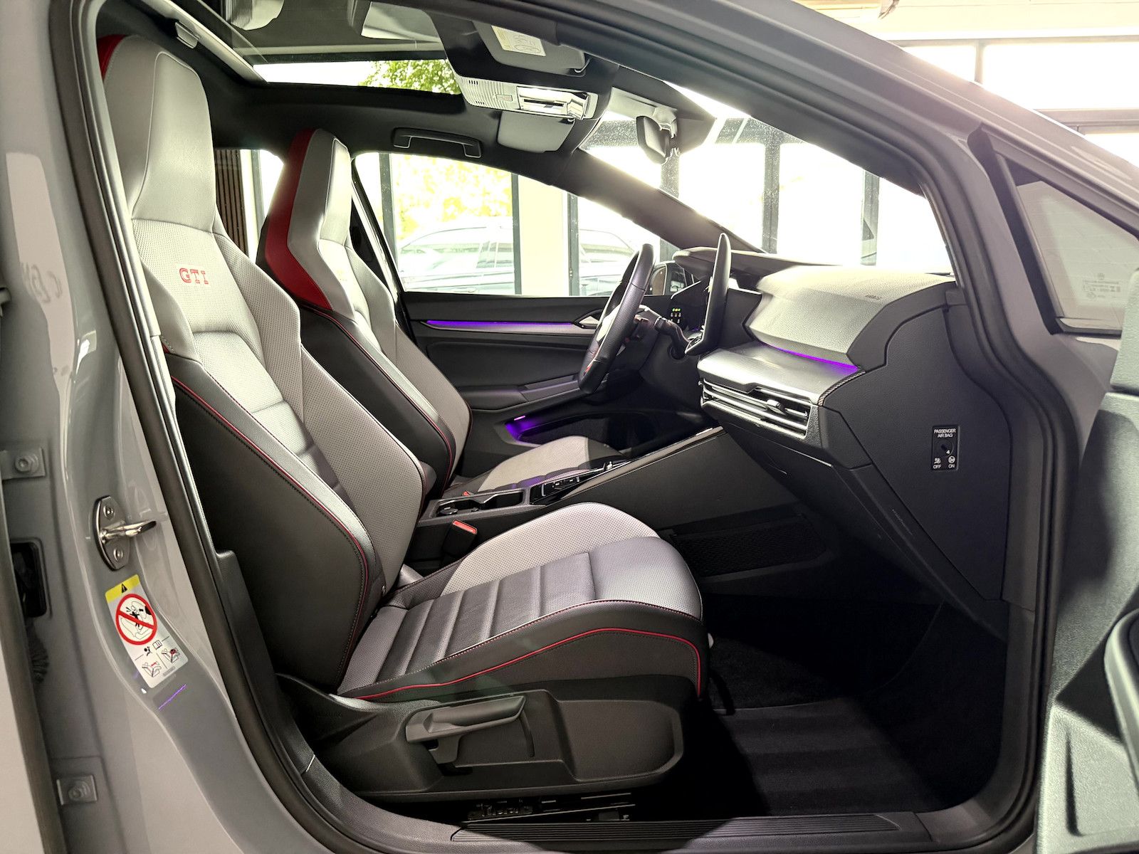 Volkswagen Golf GTI 2.0 TSI*BlackStyle*Pano*IQ*H&K*HUD*
