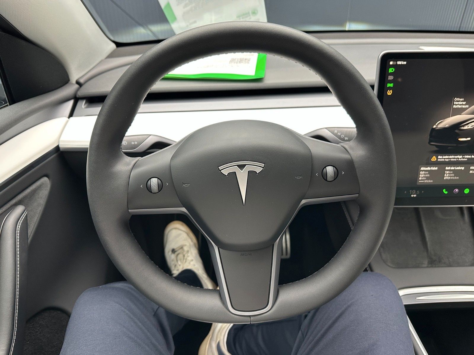 Tesla Model Y Performance Dual AWD*LEDER/Weiss*21Zoll*