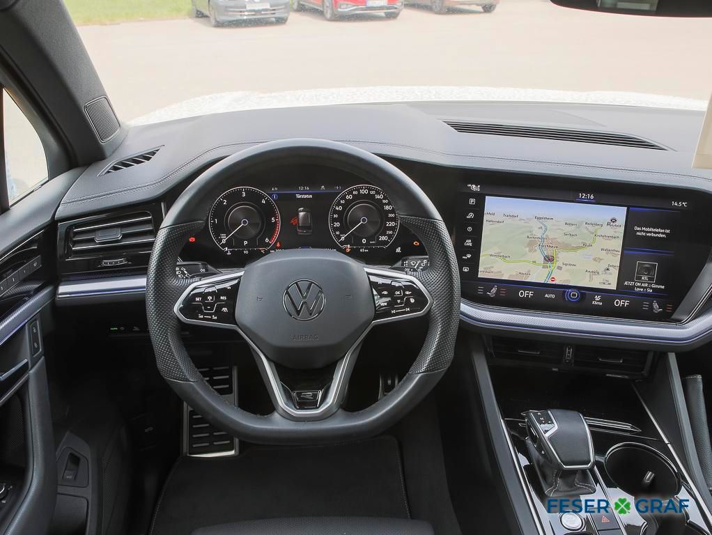 Volkswagen Touareg 3.0 TDI 4M R-Line Black - Samsaru's Car Outlet