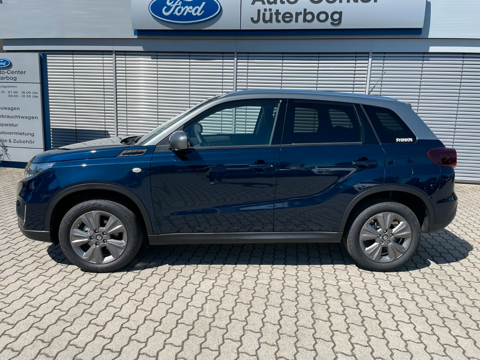 Suzuki Vitara Hybrid Shinkai 4x2 - Samsaru's Car Outlet