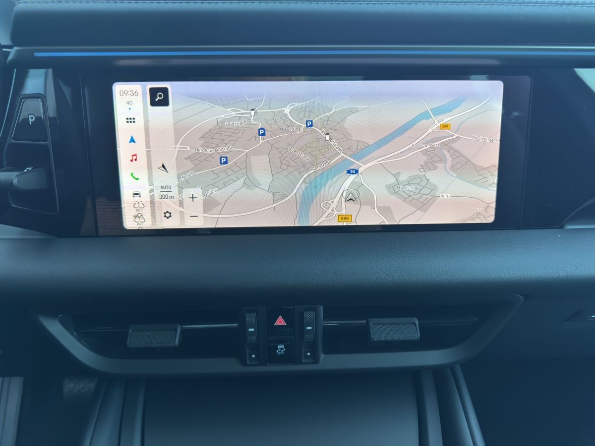 Porsche Macan 4 | Luftfederung | Panorama | BOSE | AHK |