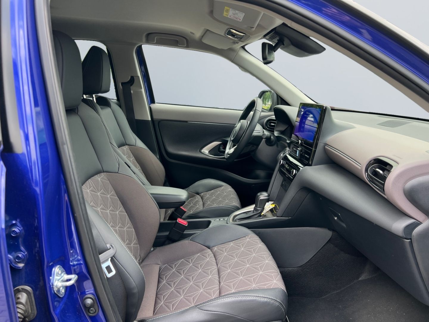 Toyota Yaris Cross Hybrid 1.5 Style Plus *Matrix*360*SH