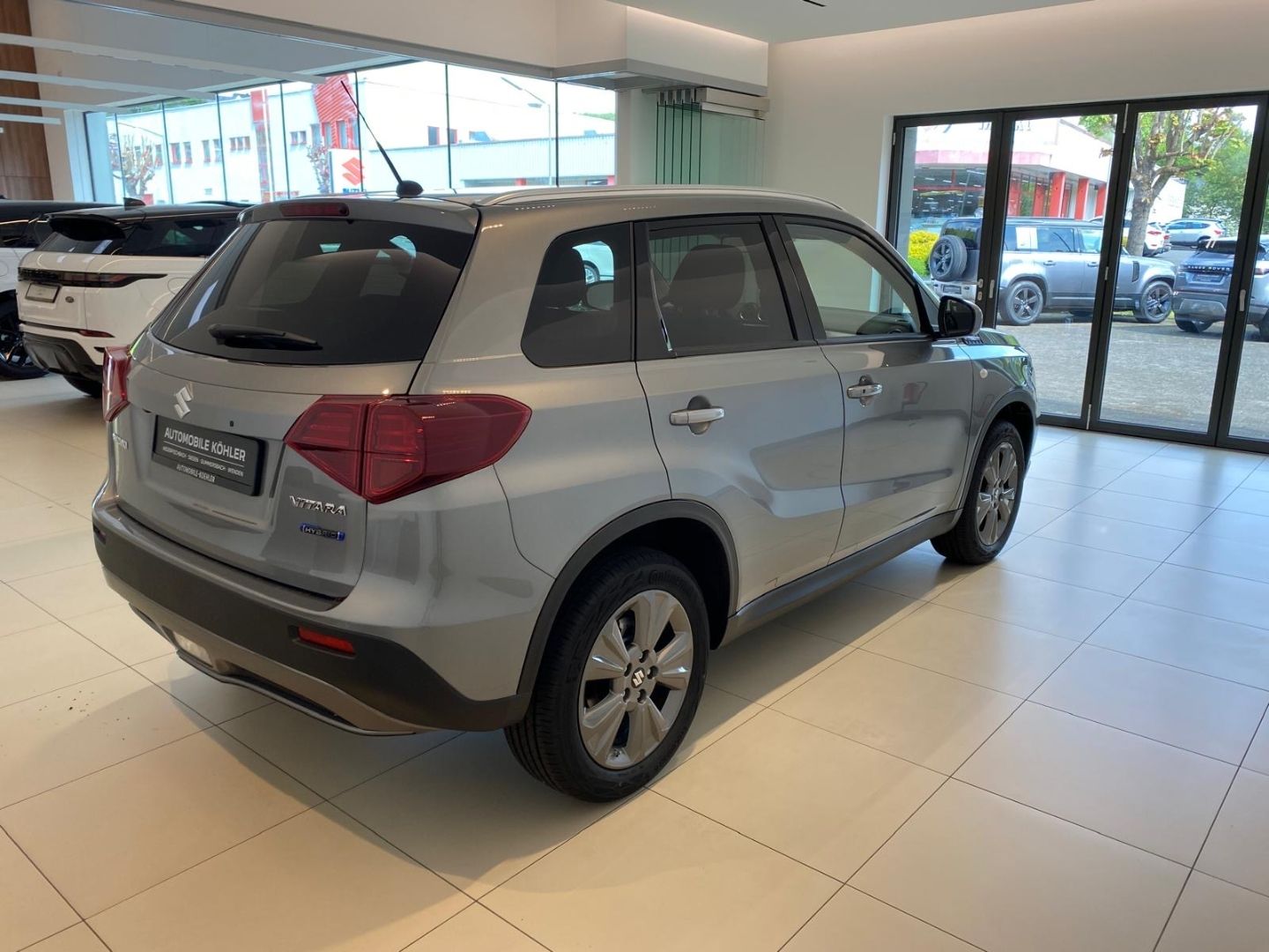 Suzuki Vitara 1.5 AGS Comfort - Samsaru's Car Outlet