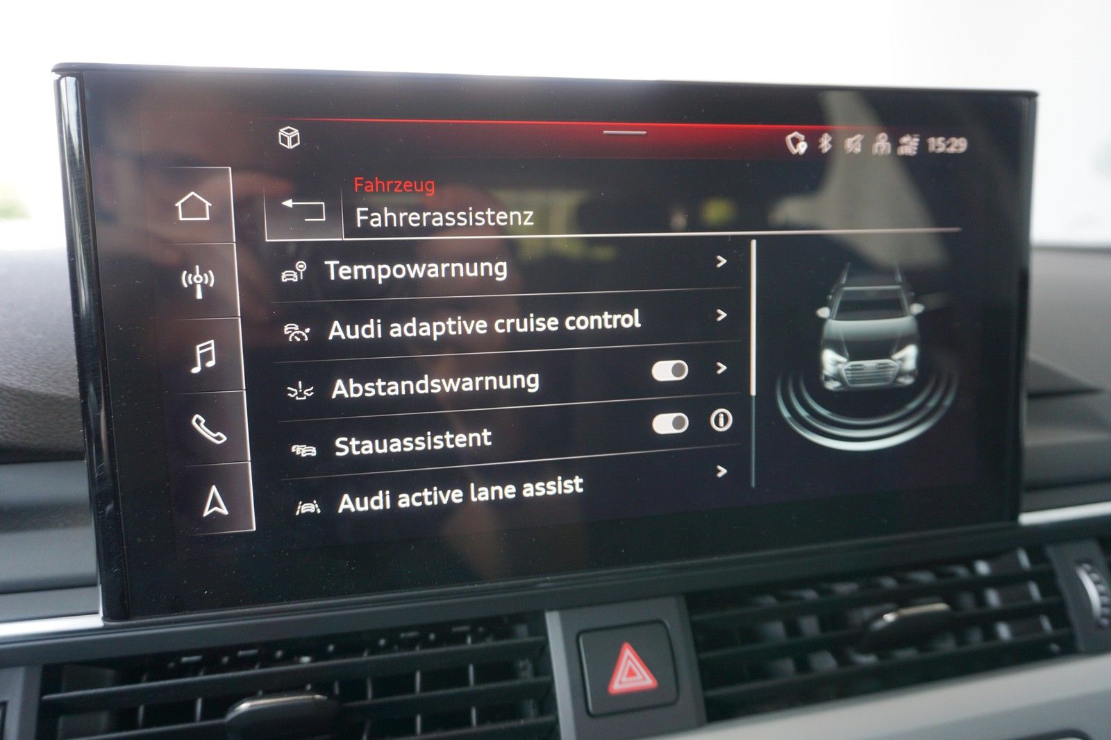 Audi A4 Avant 40 TFSI S tronic S line - Samsaru's Car Outlet