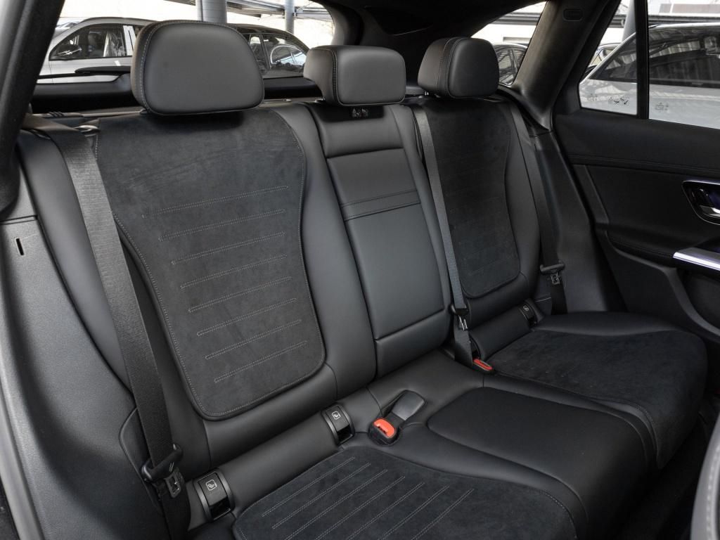 Mercedes-Benz GLC 300 d 4M AMG/Digital/Pano/AHK/360/Memory/20'