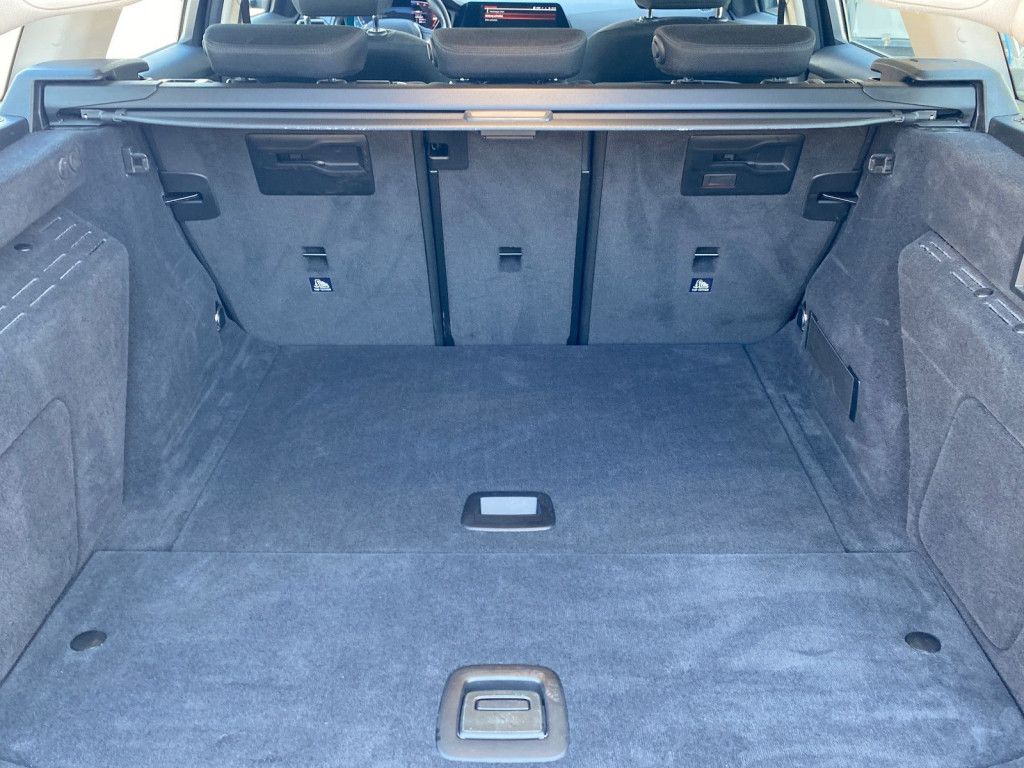 BMW 320 d - Samsaru's Car Outlet