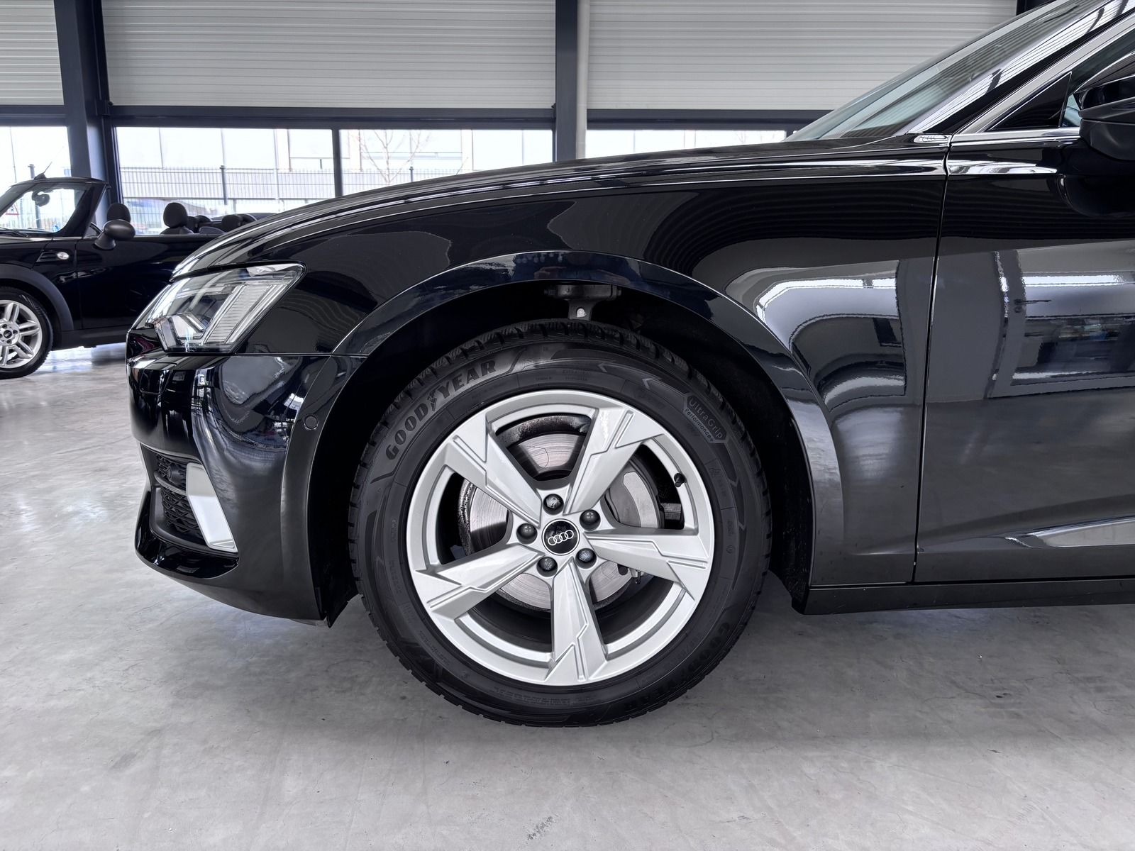 Audi A6 Avant 40 Sport DSG - Samsaru's Car Outlet
