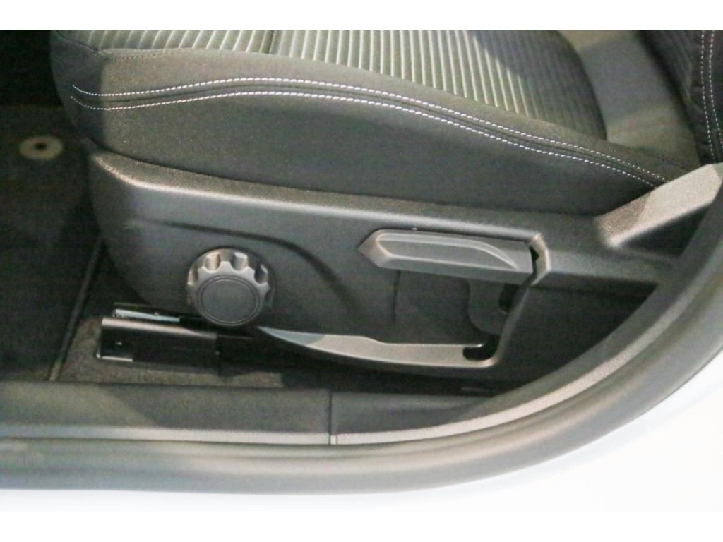 Ford Focus 1.5d Aut. Titanium Navi AHK ACC BLIS Kamer