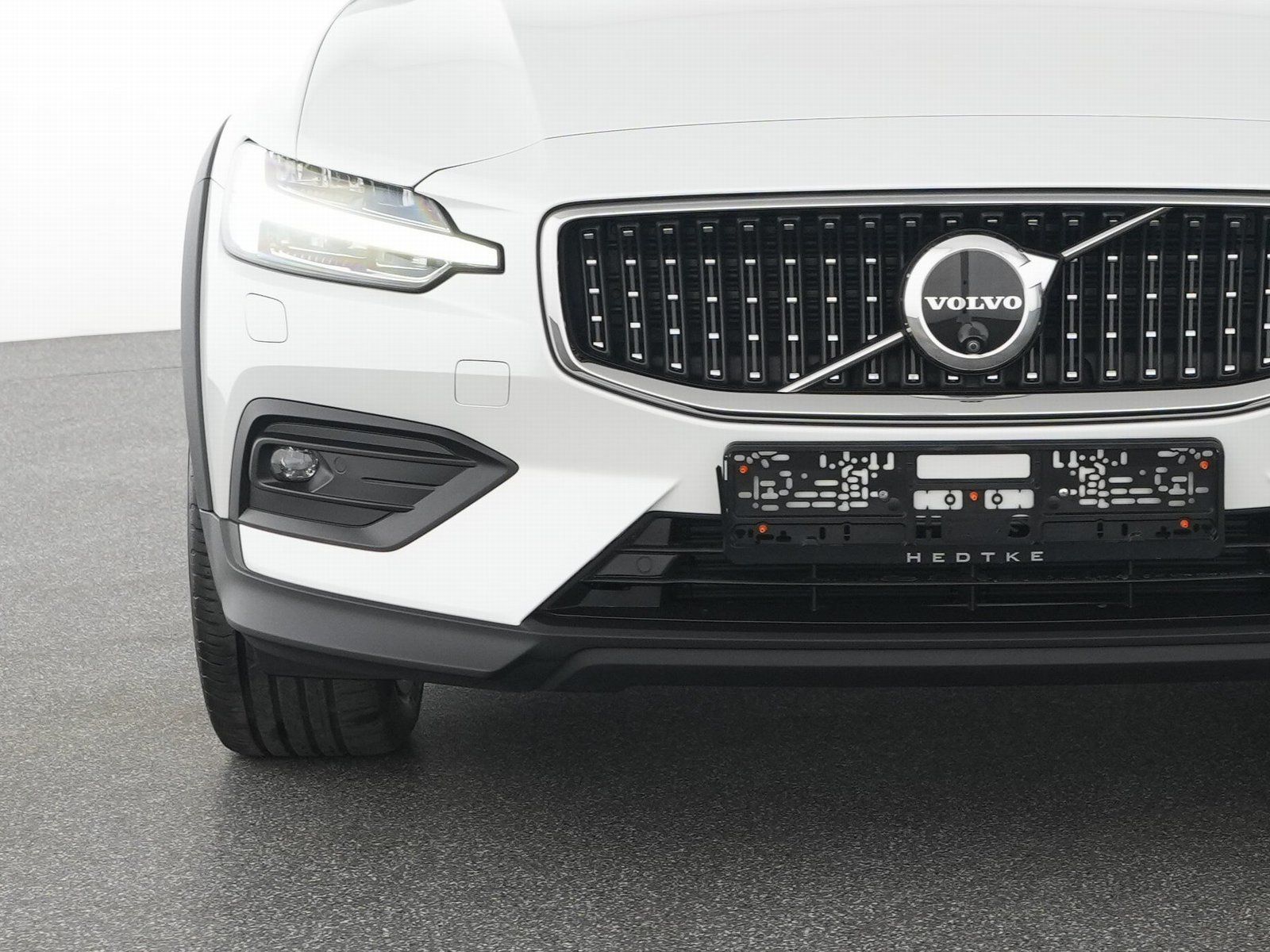 Volvo V60 CC B4 AWD Ultimate SONDERFINANZIERUG 1,99%*