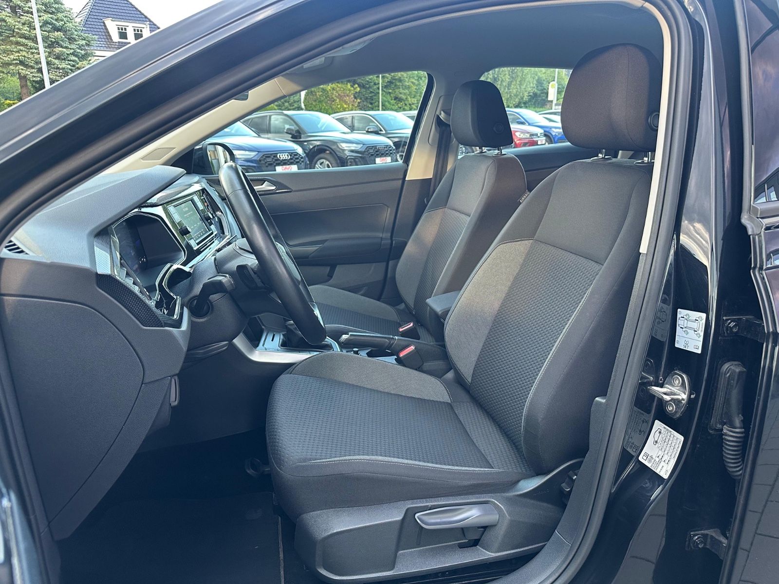 Volkswagen Taigo 1.0 TSI Life DSG - Samsaru's Car Outlet