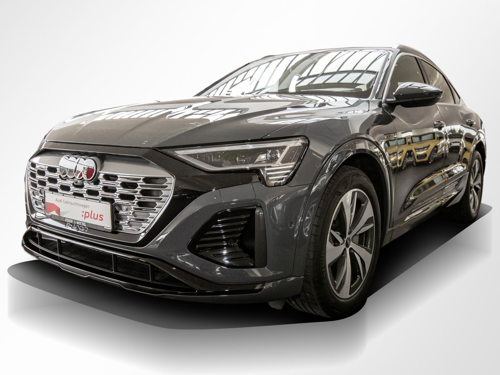 Audi Q8 Sportback e-tron 55 S line - Samsaru's Car Outlet