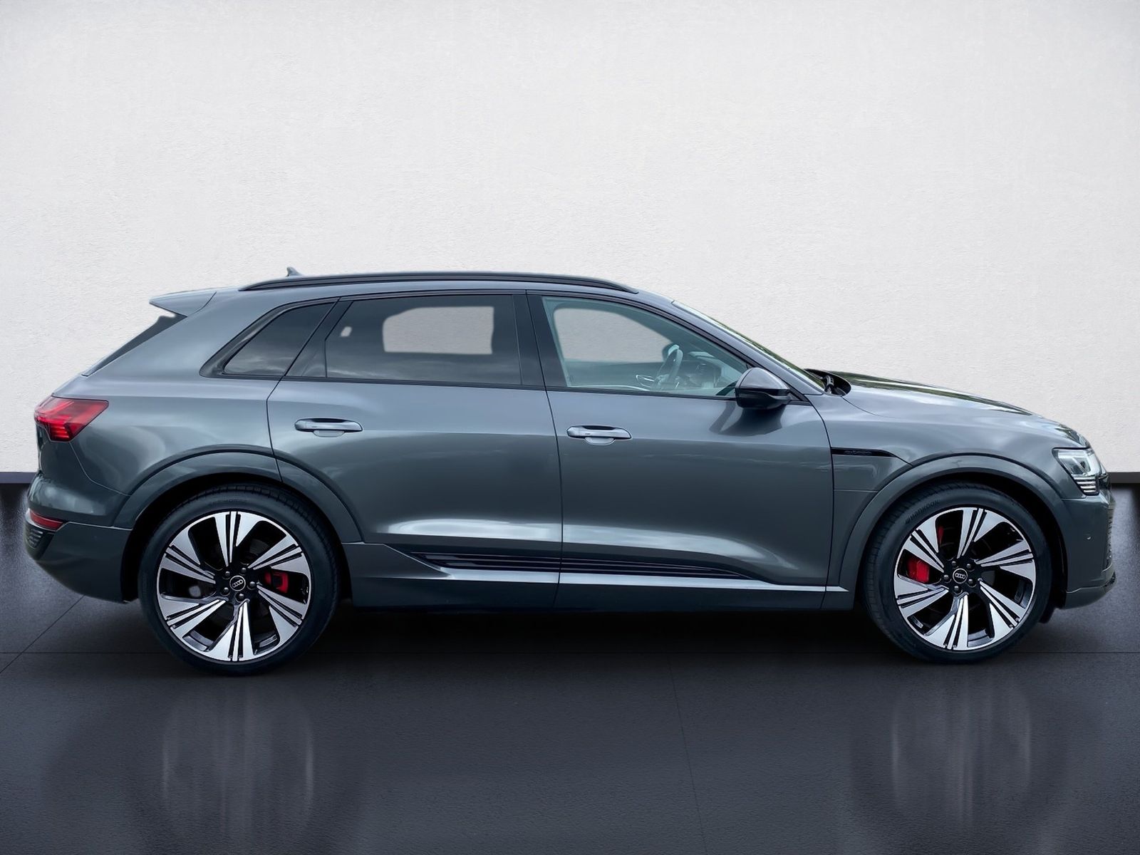 Audi Q8 e-tron 55 S line Edition quattro Matrix Navi