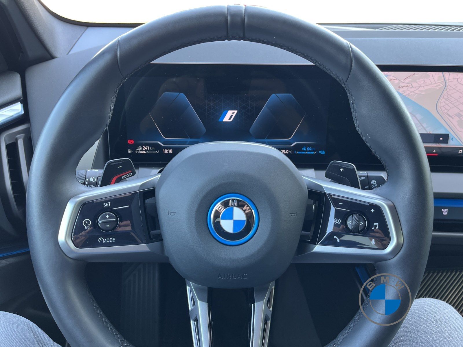 BMW X3 30e xDrive M Sport 21" AHK Pano Memory H/K