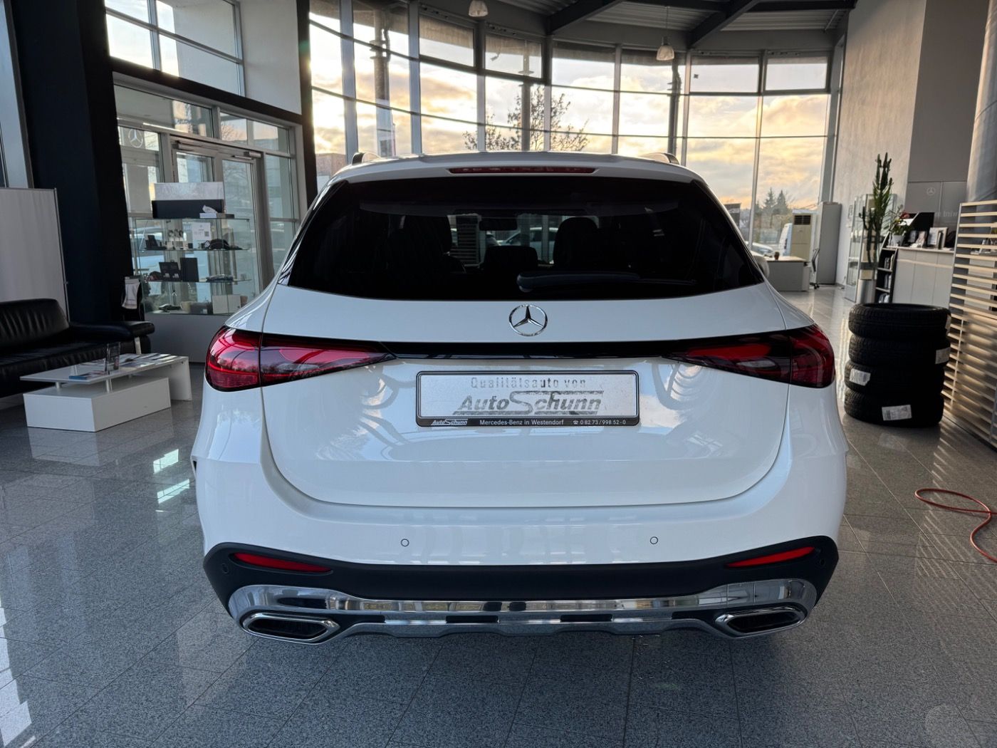 Mercedes-Benz GLC 220 d 4M AMG+Pano+AHK+Winter-Paket+Kamera