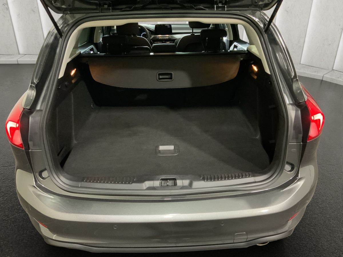 Ford Focus Titanium 1.0 EcoBoost - Samsaru's Car Outlet
