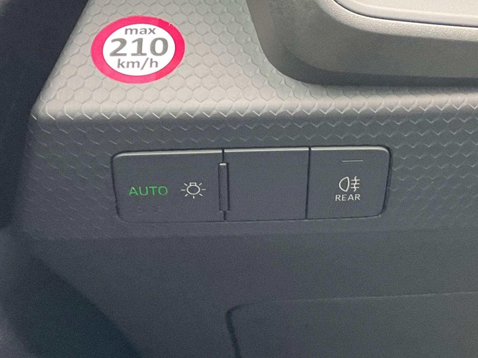 Audi A1 SB 25 TFSI basis S-Tronic - Samsaru's Car Outlet