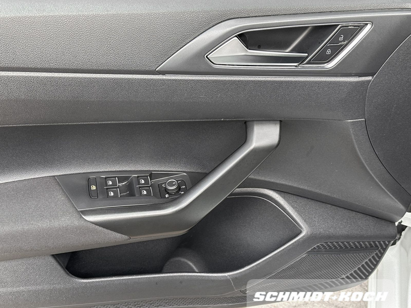 Volkswagen Taigo 1.0 TSI DSG R-Line - Samsaru's Car Outlet