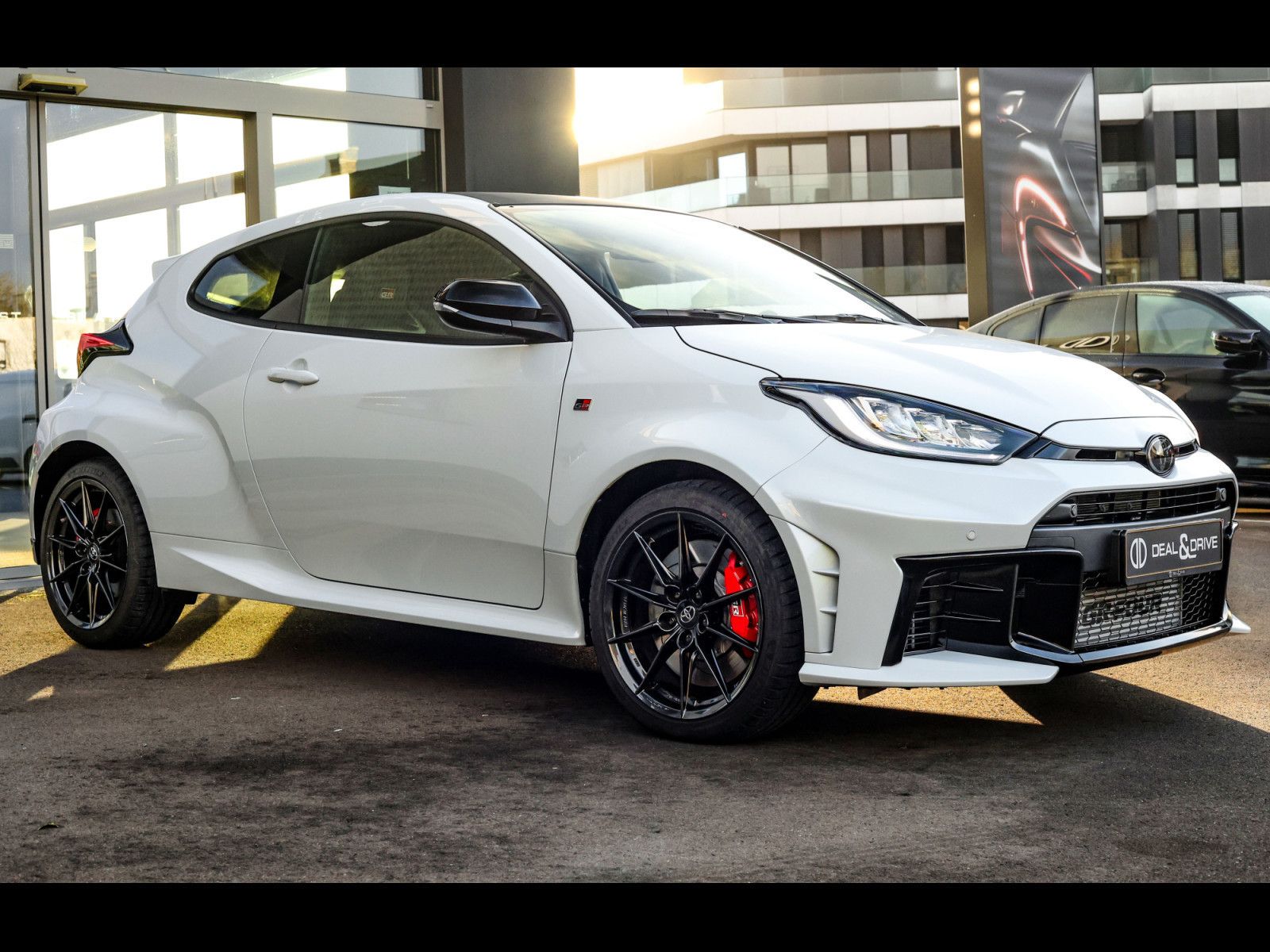 Toyota Yaris GR-FOUR AUTO°CARPLAY°KAM°JBL°ACC