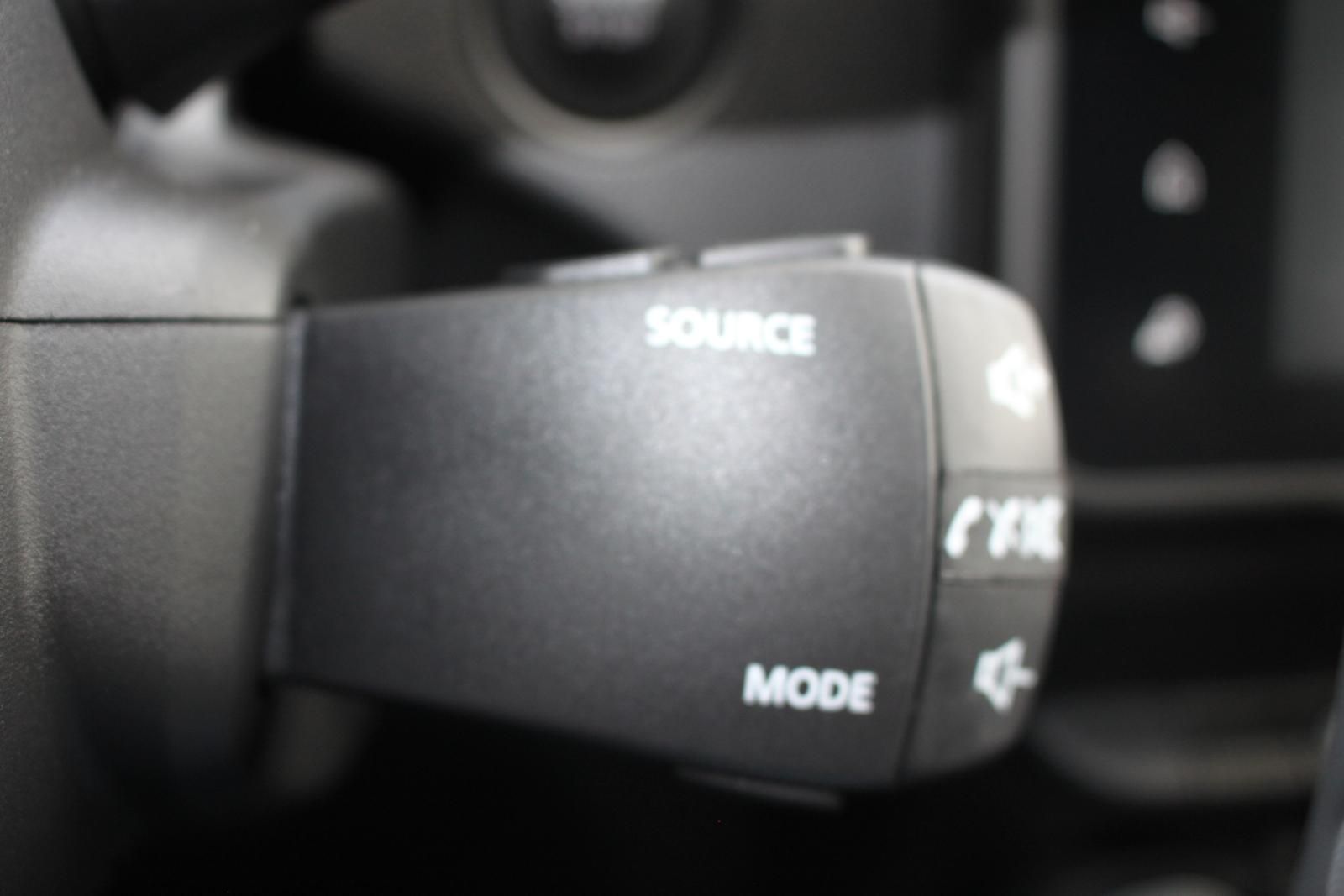 Dacia Duster TCe 150 - Samsaru's Car Outlet