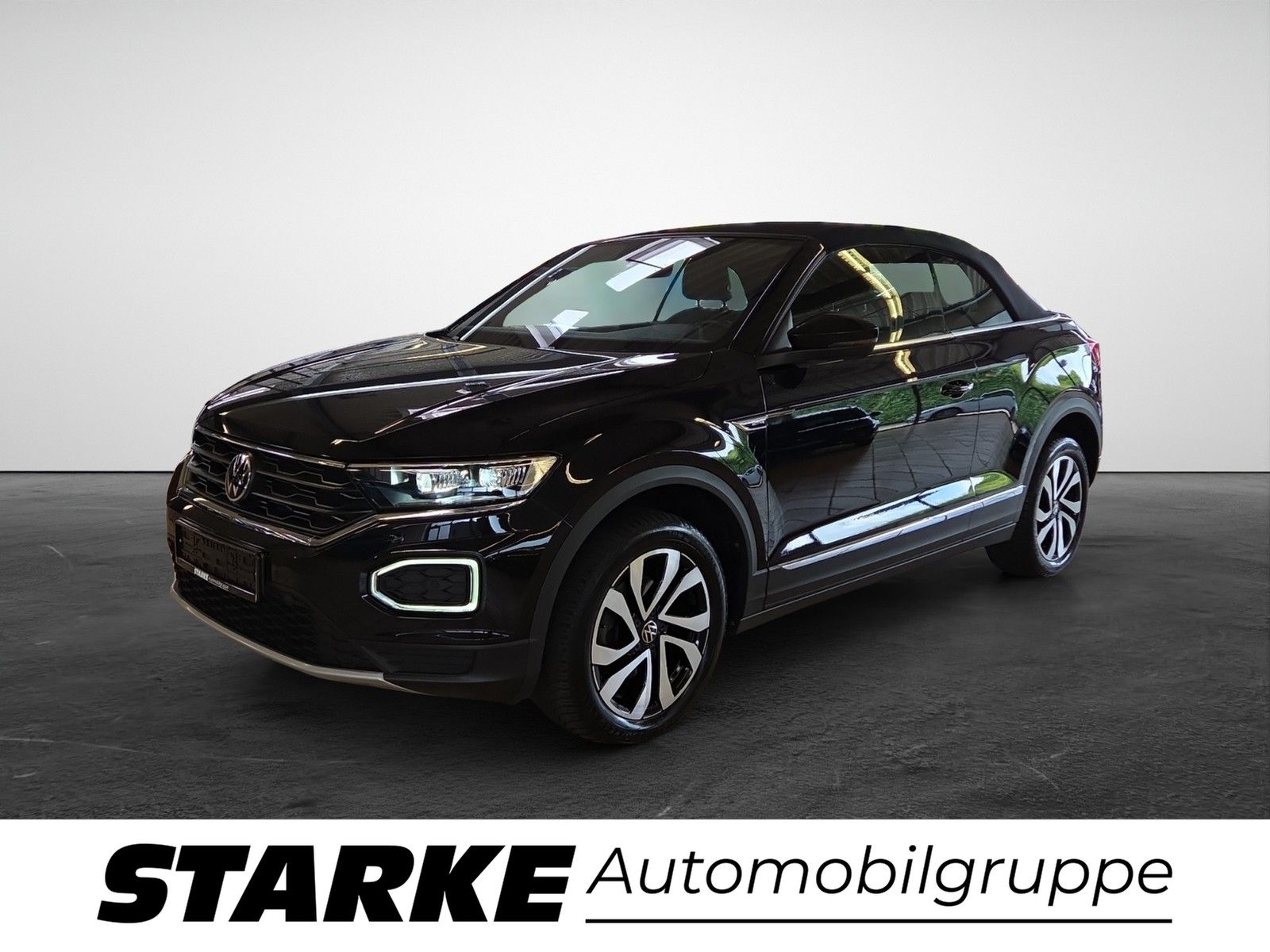 Volkswagen T-Roc 1.5 TSI DSG Active - Samsaru's Car Outlet