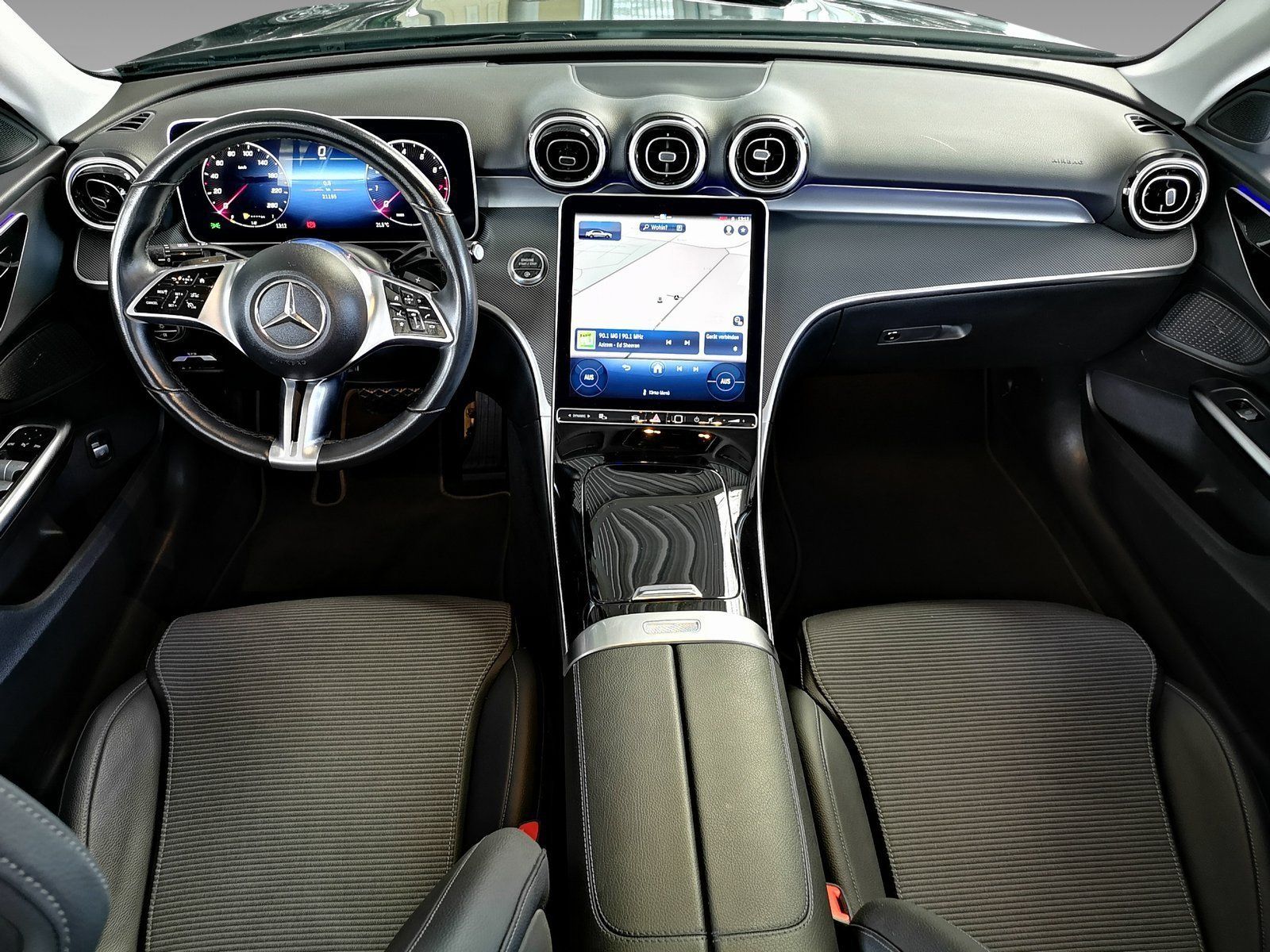 Mercedes-Benz C 180 Avantgarde - Samsaru's Car Outlet