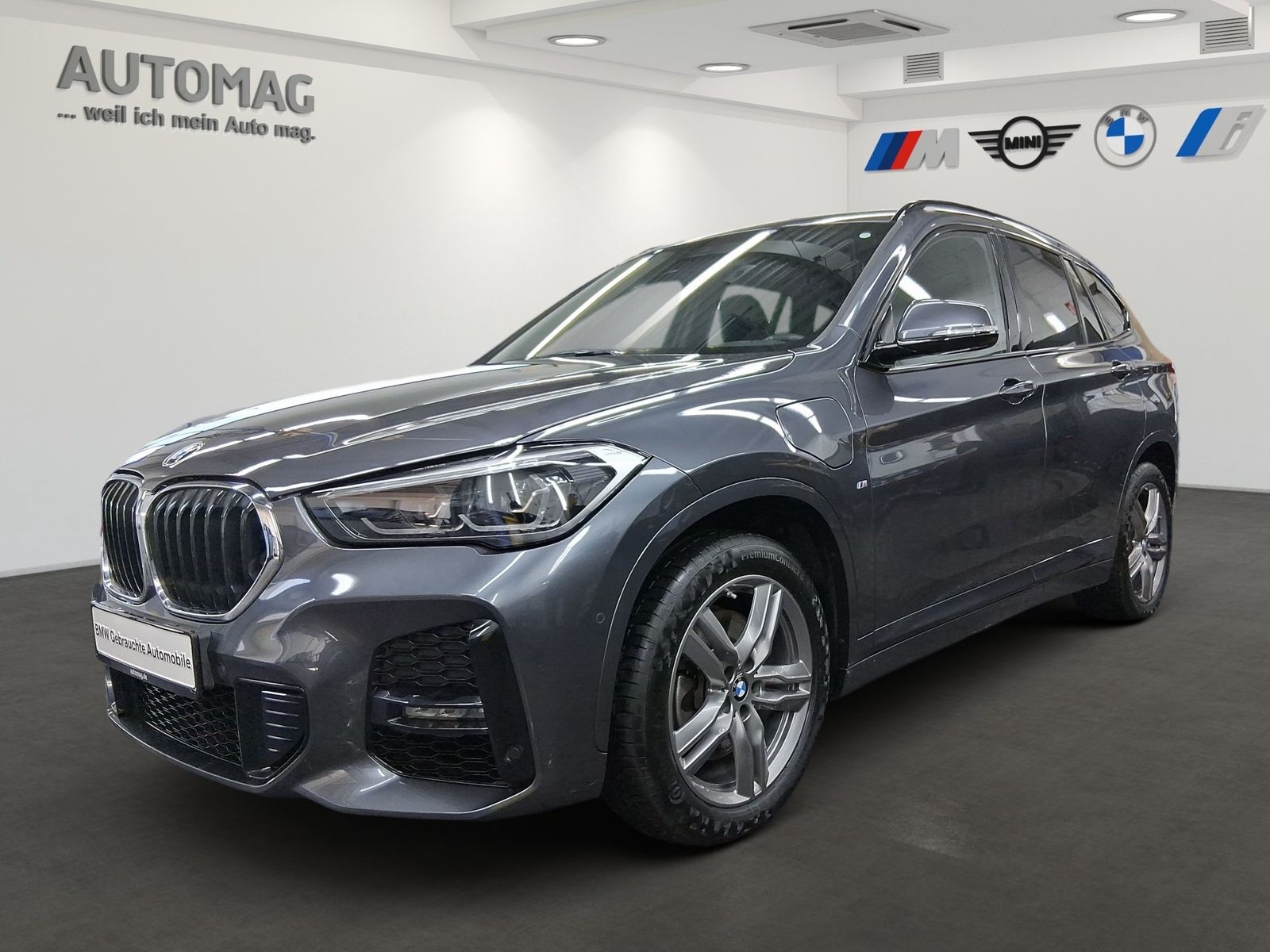 BMW X1 xDrive25e MSportpaket - Samsaru's Car Outlet