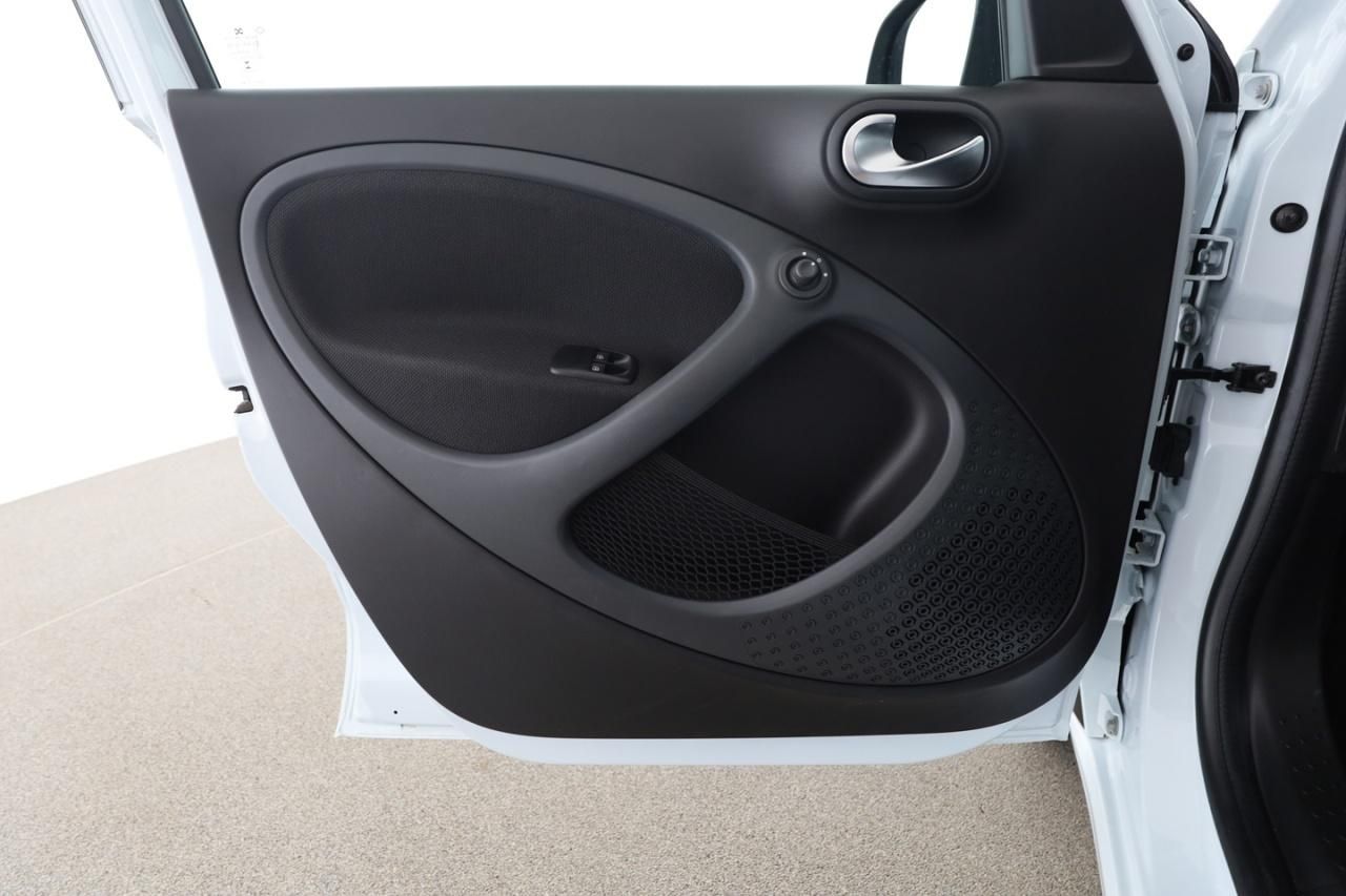 Smart forfour EQ edition one BRABUS - Samsaru's Car Outlet